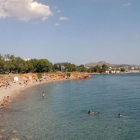Lovely 1-Bedroom 2 Minutes From Beach Atene Esterno foto
